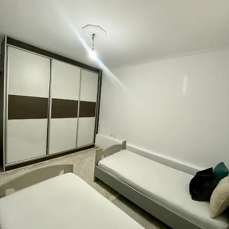 Ariana Apartament Casa vacanze *
